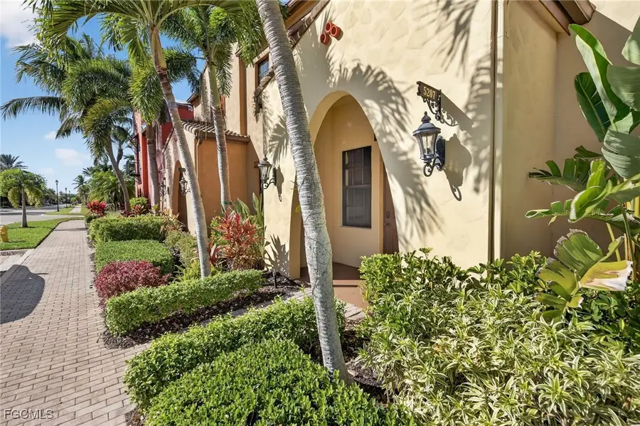 11220 Paseo Grande Boulevard #5207, Fort Myers, FL 33912 - Image #2