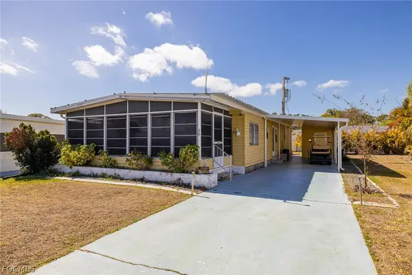 14507 Plymouth Bend, North Fort Myers, FL 33917