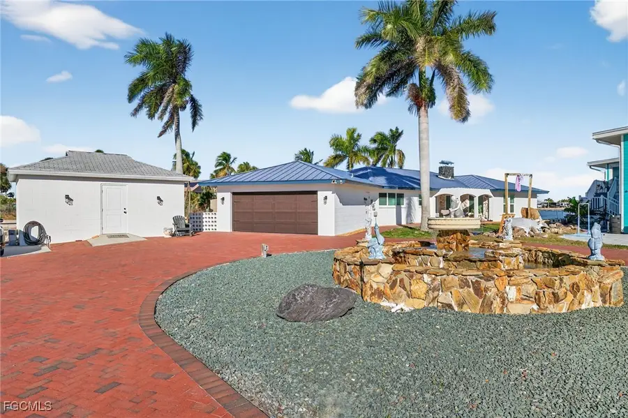 867 Oak Street, Fort Myers Beach, FL 33931 - Image #3