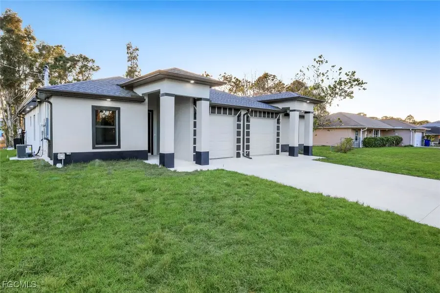 4805/4807 29th Street Sw, Lehigh Acres, FL 33973 - Image #2