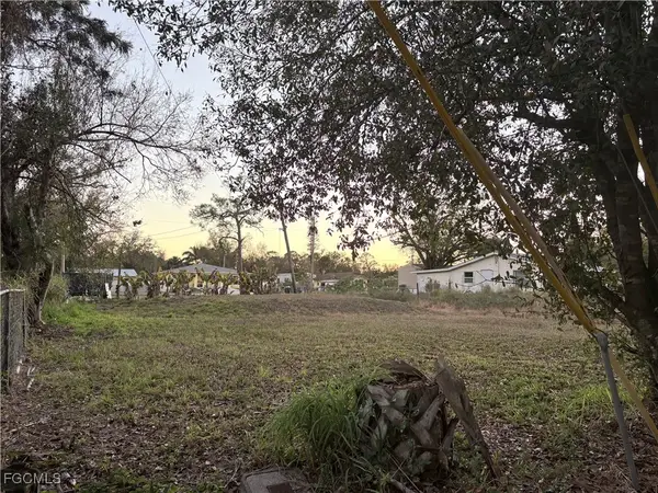 349 Santa Barbara Street, North Fort Myers, FL 33903