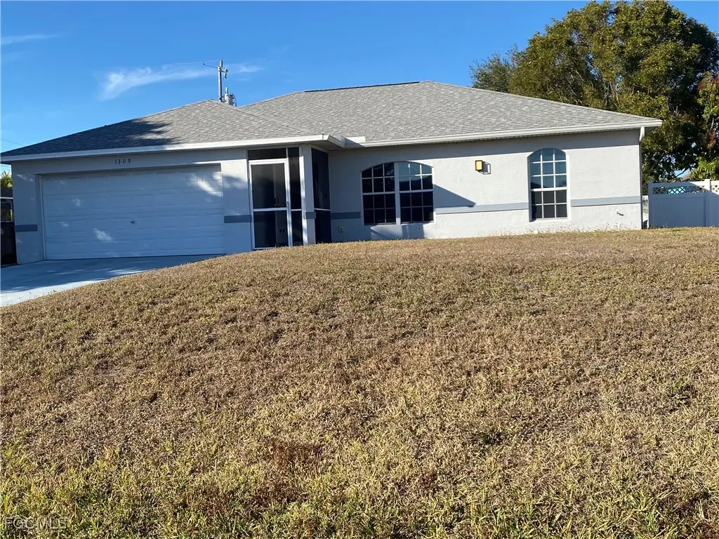 1309 SW 14th Terrace, Cape Coral, FL 33991 - #1
