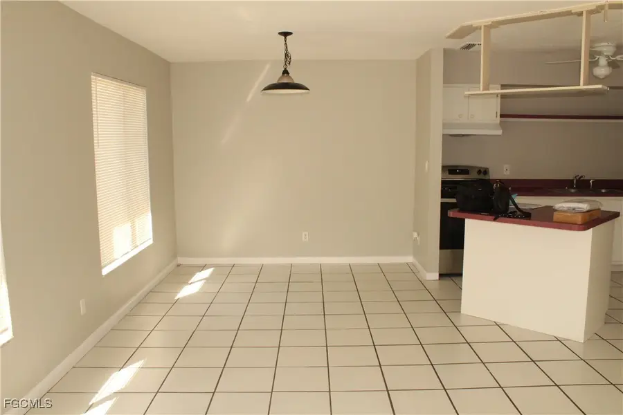 1811 SE 15th Place #1, Cape Coral, FL 33990 - Image #2