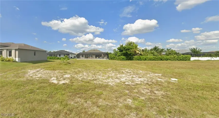 3733 SW 2nd Street, Cape Coral, FL 33991 - Image #3