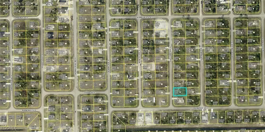 743 Gaylord Avenue S, Lehigh Acres, FL 33974 - Image #2