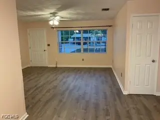 382 Ottumwa Avenue, Fort Myers, FL 33905 - Image #2