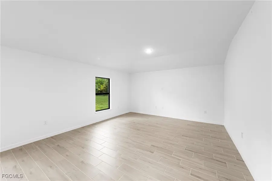 31 NW 25th Terrace, Cape Coral, FL 33993 - Image #3