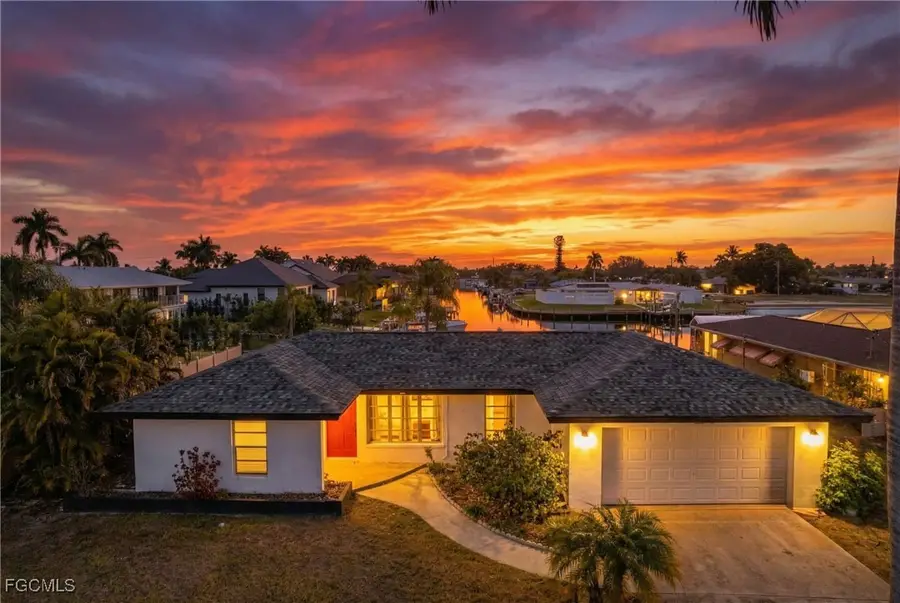 405 Bayshore Drive, Cape Coral, FL 33904 - Image #2