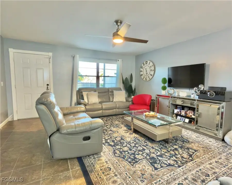 1104 SE 8th Street #5, Cape Coral, FL 33990 - Image #3