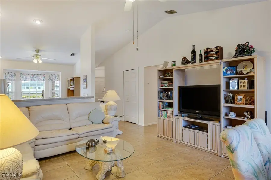 2221 NE 15th Lane, Cape Coral, FL 33909 - Image #3