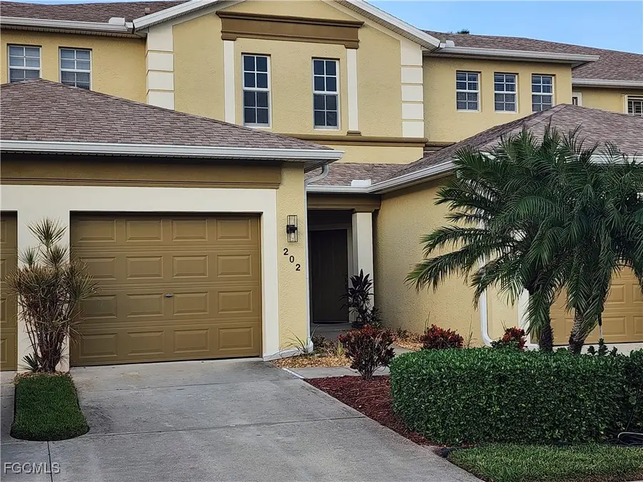 14752 Calusa Palms Drive #202, Fort Myers, FL 33919 - Image #2
