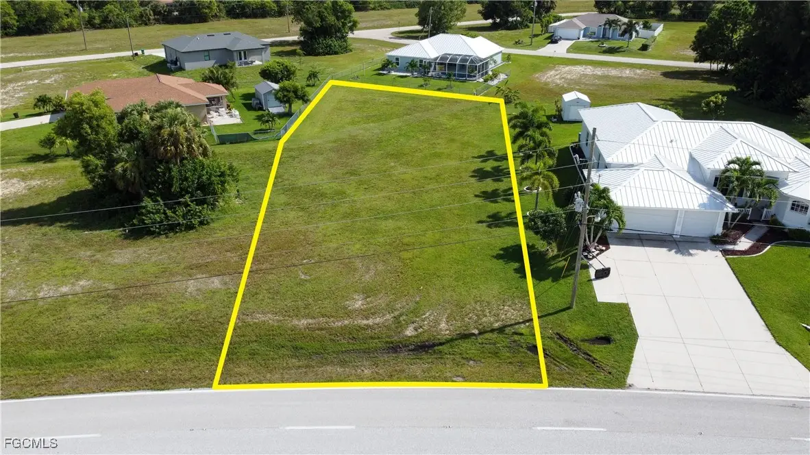 4239 E Gator Circle, Cape Coral, FL 33909 - #1