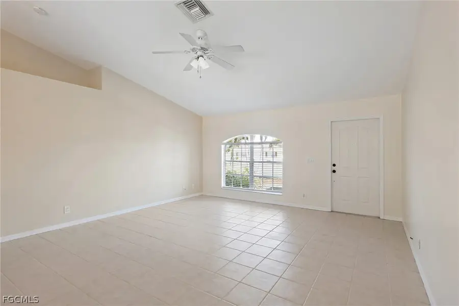 2706 SW 9th Avenue, Cape Coral, FL 33914 - #3