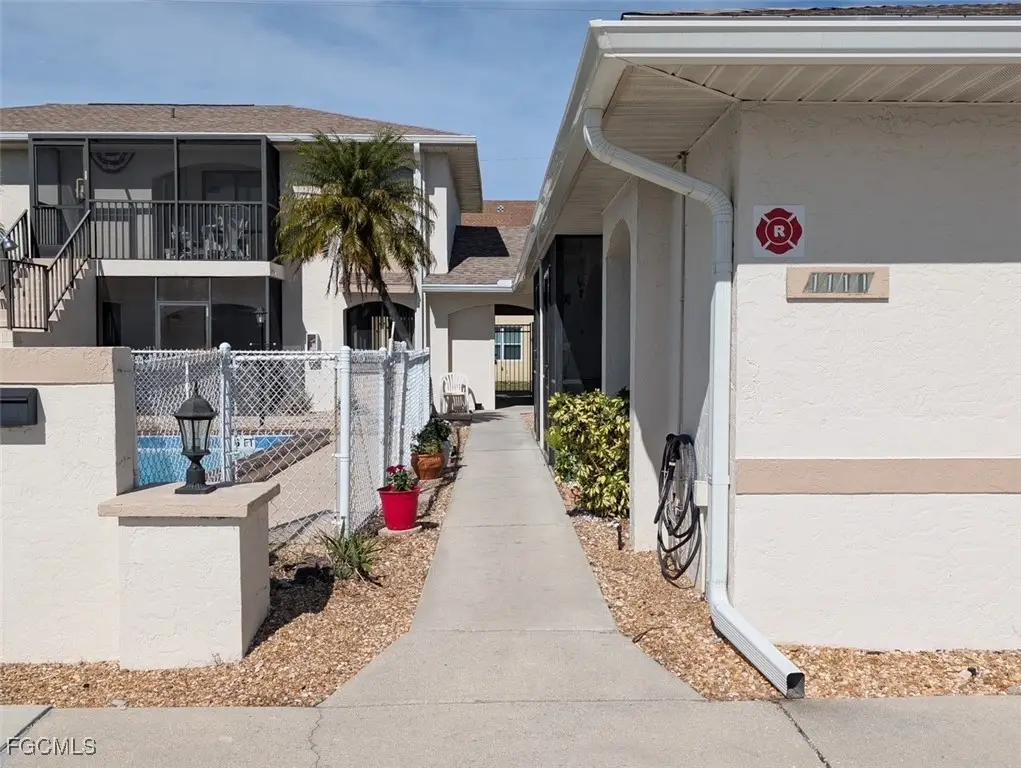 1111 Cape Coral Pkwy W #106, Cape Coral, FL 33914 - Image #1