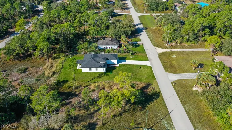 922 Sunrise Boulevard, Lehigh Acres, FL 33974 - Image #3
