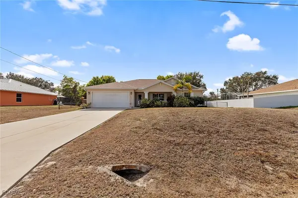 3713 17th Street W, Lehigh Acres, FL 33971