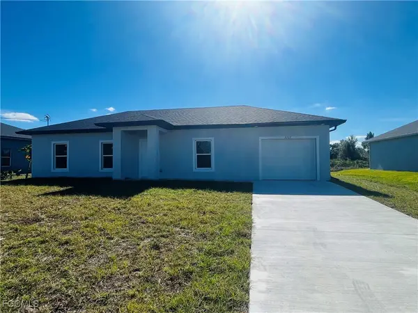 3307 10th Street Sw, Lehigh Acres, FL 33976