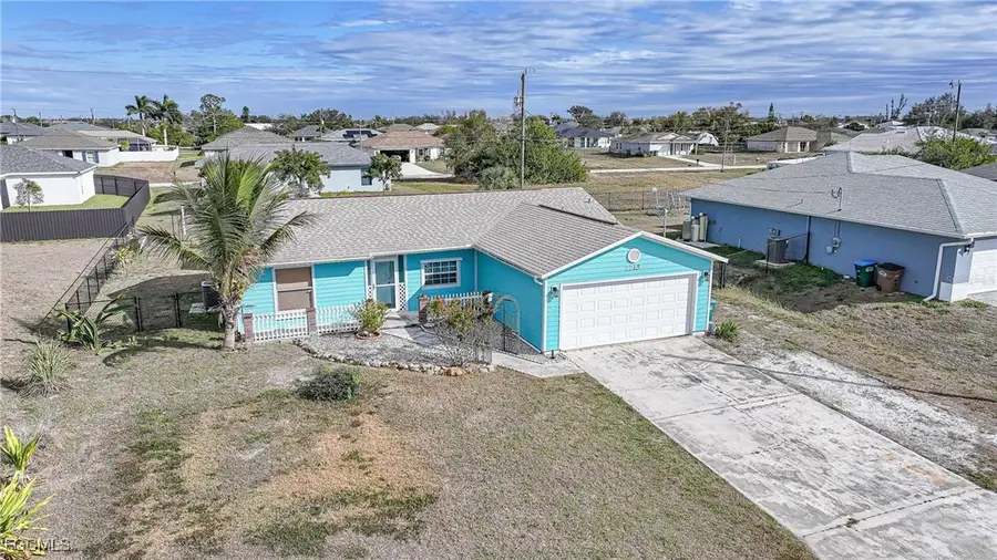 2213 NE 6th Place, Cape Coral, FL 33909 - Image #2