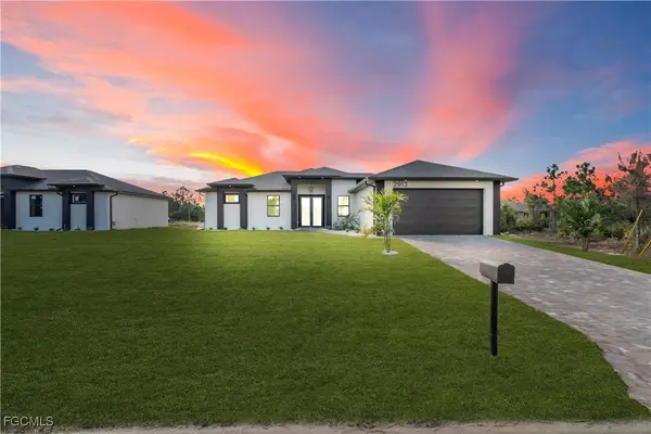 2913 46th Street W, Lehigh Acres, FL 33971