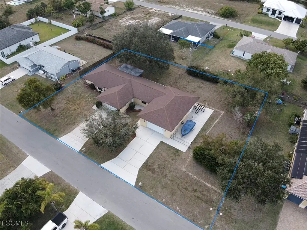 2102 NE 13th Place, Cape Coral, FL 33909 - Image #1