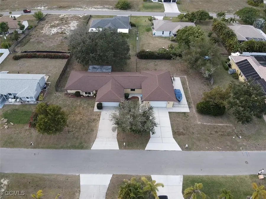 2102 NE 13th Place, Cape Coral, FL 33909 - Image #3