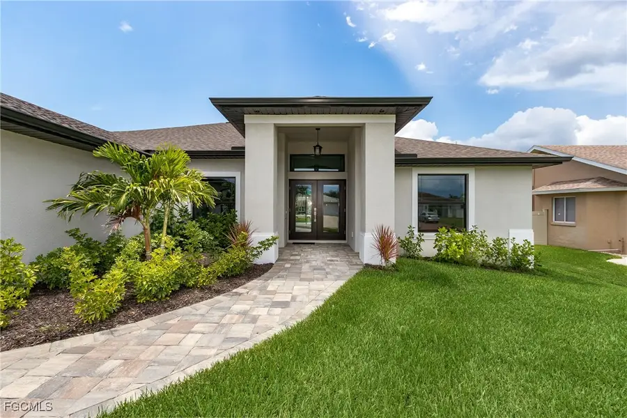 346 SW 28th Place, Cape Coral, FL 33991 - Image #2