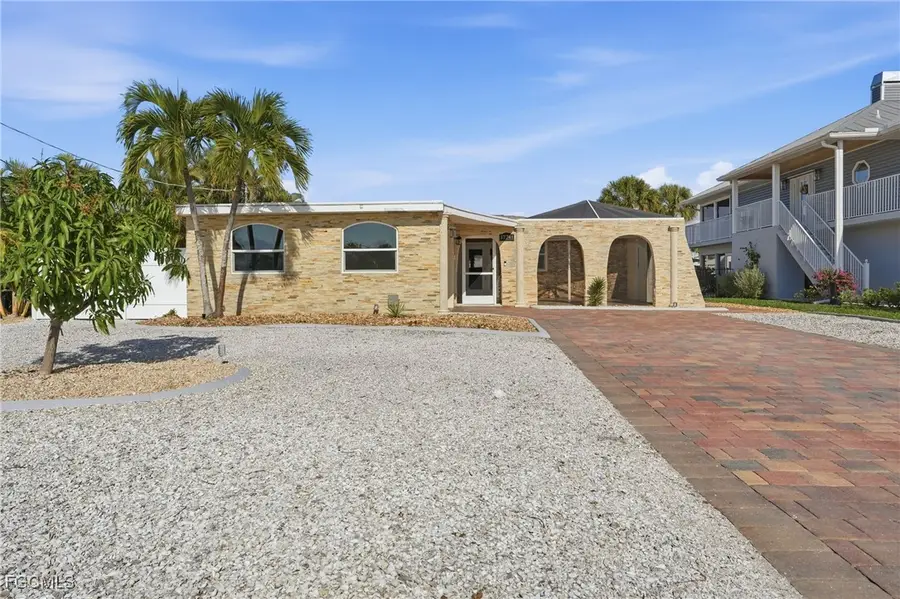 17741 Rebecca Avenue, Fort Myers Beach, FL 33931 - Image #2