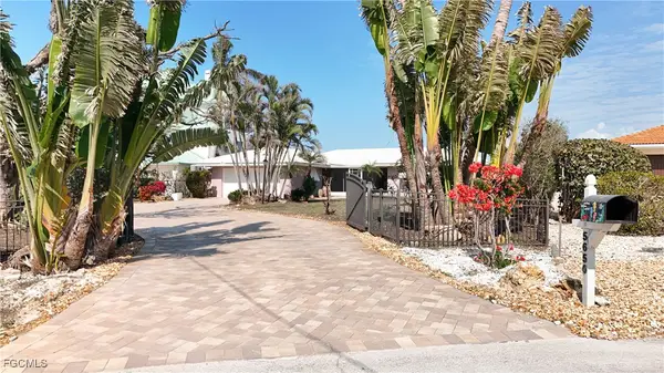 5650 Williams Drive, Fort Myers Beach, FL 33931