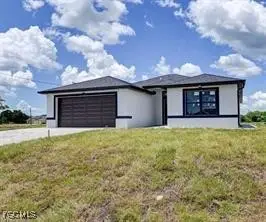 1004 Diplomat Parkway W, Cape Coral, FL 33993