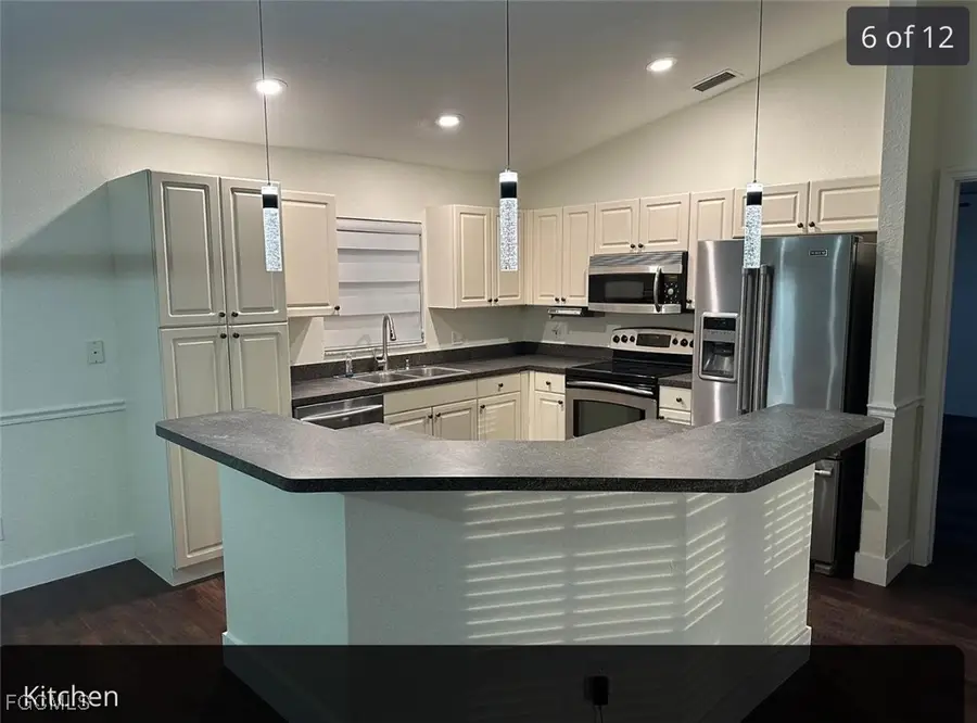 2205 NE 8th Place, Cape Coral, FL 33909 - #3