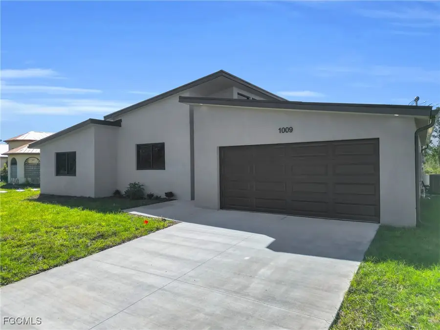 1009 State Avenue, Lehigh Acres, FL 33972 - Image #3