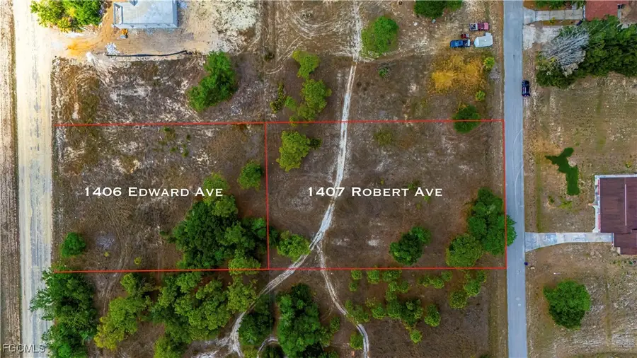 1407 Robert Avenue, Lehigh Acres, FL 33972 - Image #2