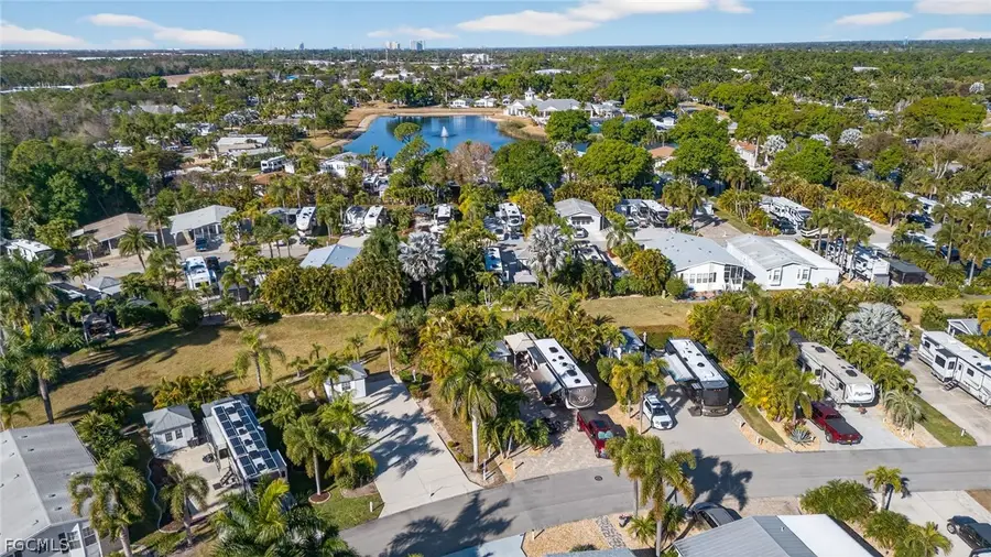 5840 Pathwood Court, Fort Myers, FL 33905 - Image #3