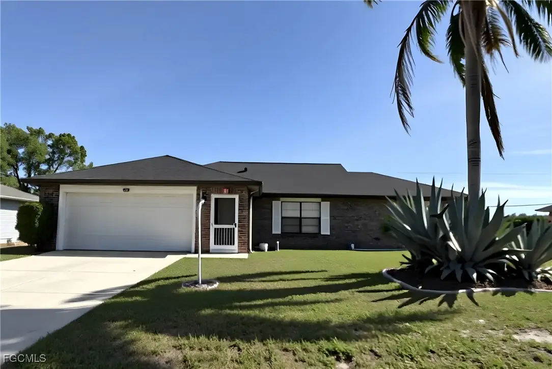 1423 NE 13th Avenue, Cape Coral, FL 33909 - Image #1