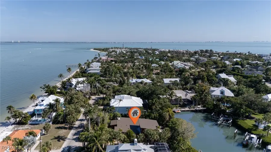 505 Lighthouse Way, Sanibel, FL 33957 - #2