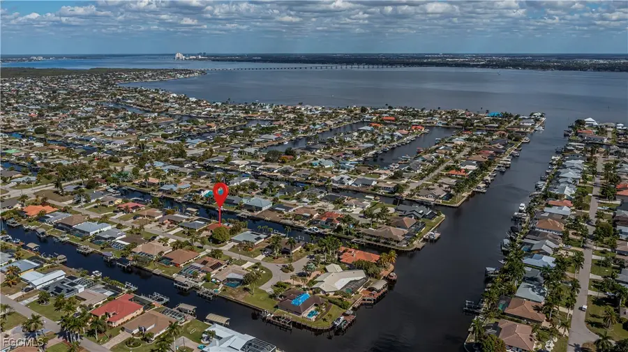 3511 SE 18th Place, Cape Coral, FL 33904 - Image #2