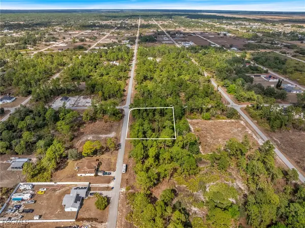 4206 E 13th Street, Lehigh Acres, FL 33972