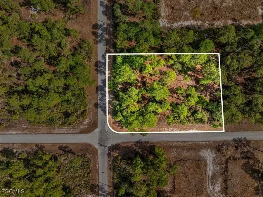 4206 E 13th Street, Lehigh Acres, FL 33972 - #3