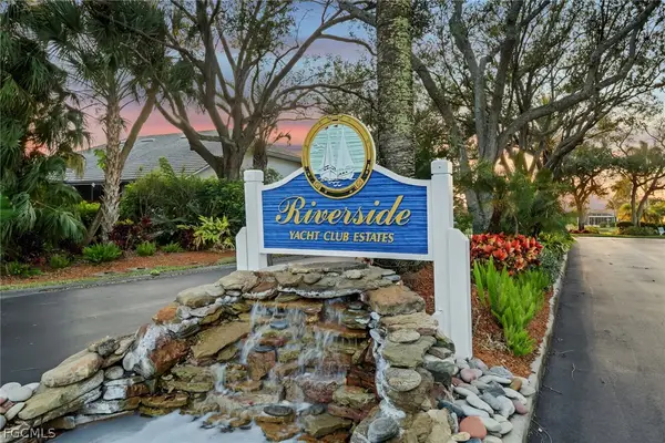 12793 Yacht Club Circle, Fort Myers, FL 33919