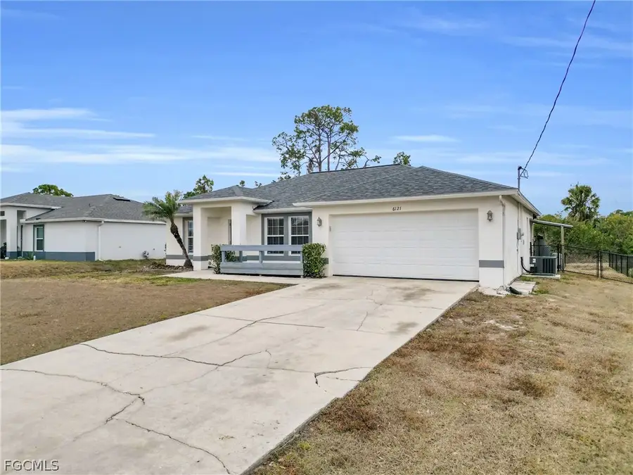 6121 Hutton Court, Fort Myers, FL 33905 - #2