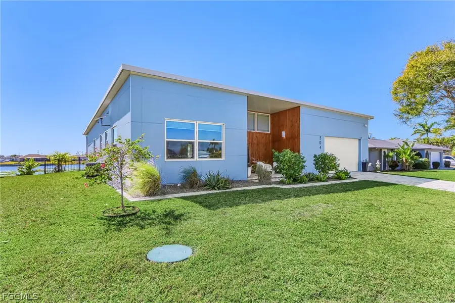 504 NE 9th Street, Cape Coral, FL 33909 - #3