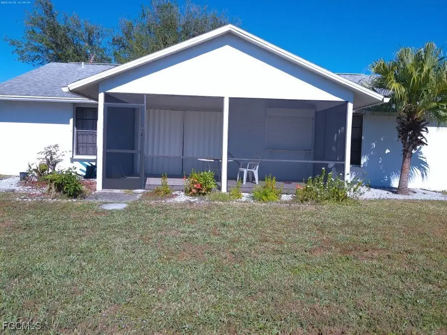 1040 SE 4th Street, Cape Coral, FL 33990 - #2
