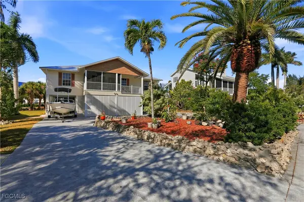 7692 Myrsine Circle, Bokeelia, FL 33922