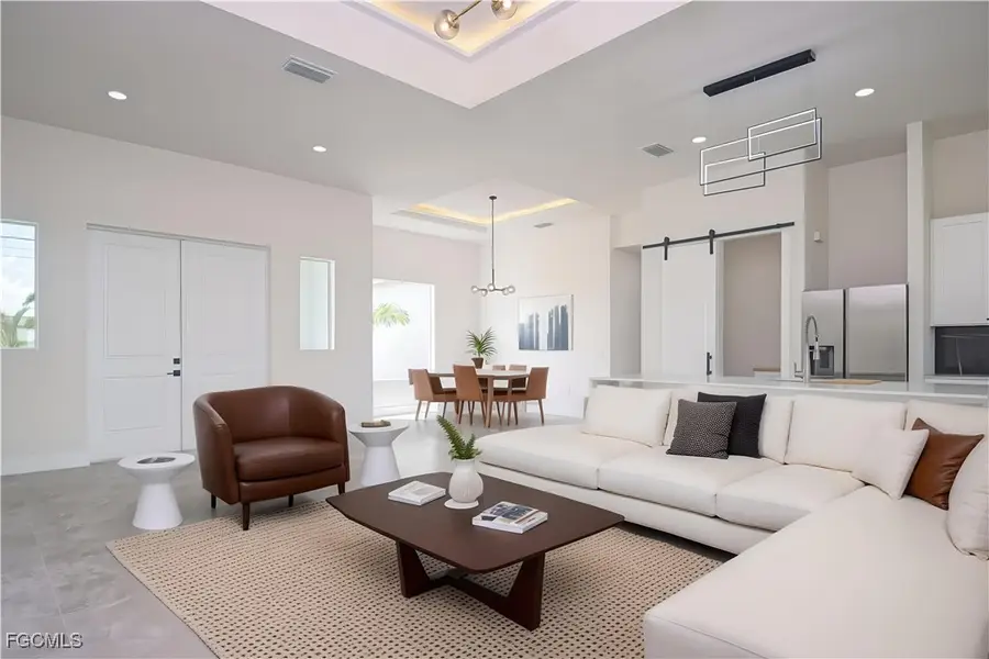 1014 SW 8th Place, Cape Coral, FL 33991 - Image #3