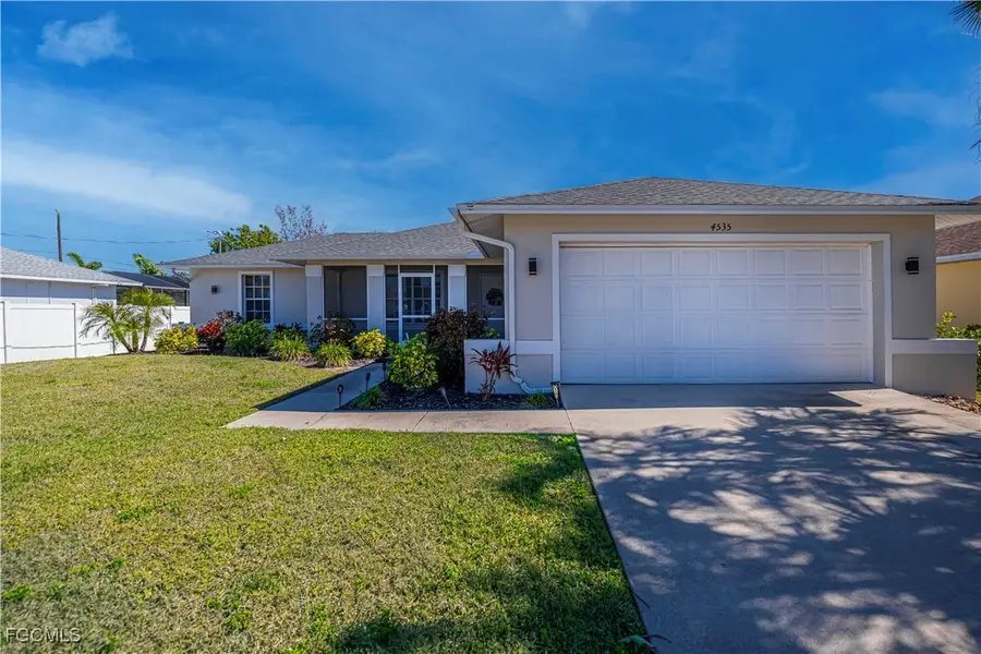 4535 SW 14th Place, Cape Coral, FL 33914 - #2