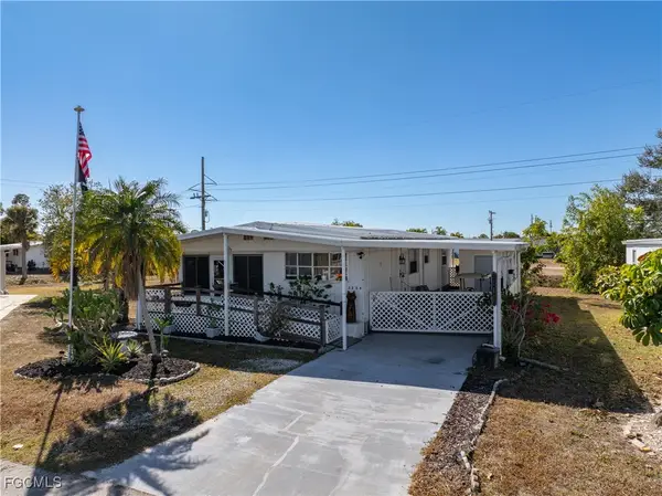 3208 Pluto Circle, North Fort Myers, FL 33903