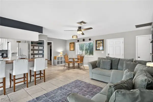 916 SE 31st Lane, Cape Coral, FL 33904