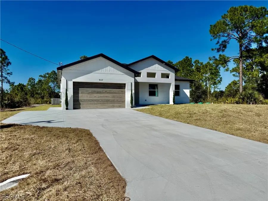 507 Leroy Avenue, Lehigh Acres, FL 33972 - Image #2