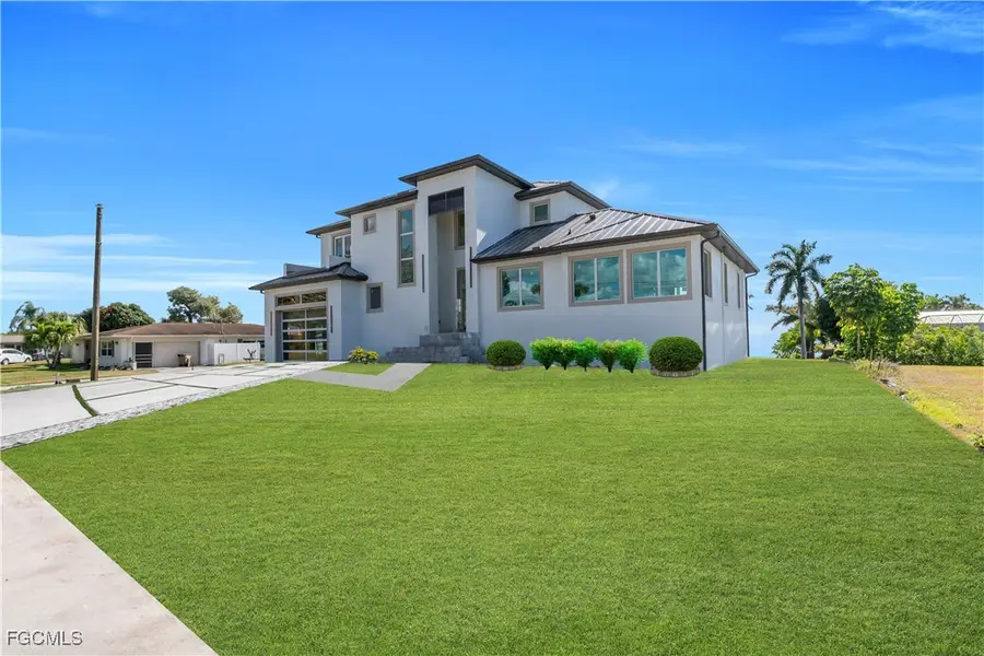 1732 Cascade Way, North Fort Myers, FL 33901 - #3