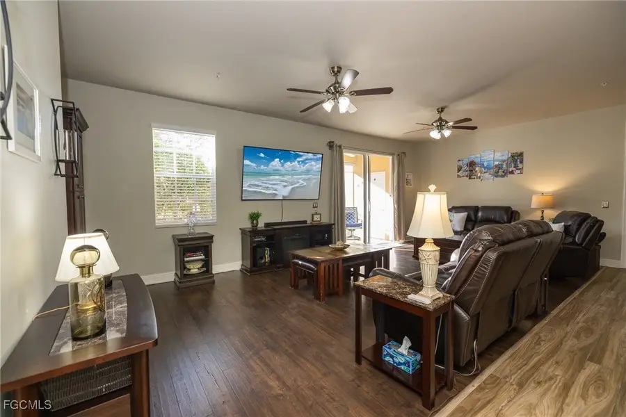 1520 SW 50th Street #102, Cape Coral, FL 33914 - #3